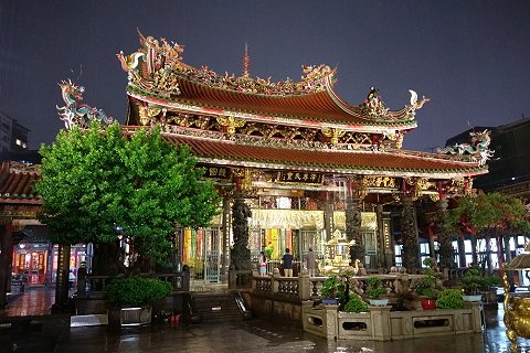 艋舺龍山寺
